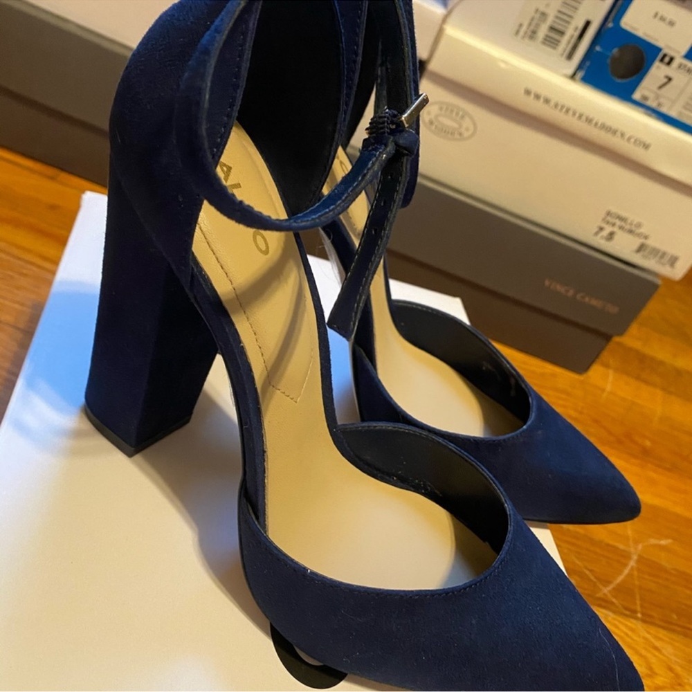 Aldo Nicholes Navy Blue Heels Size 8.5 - Picture 4 of 5